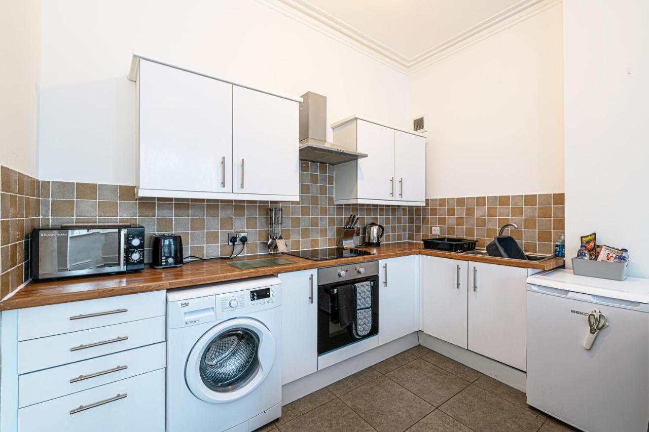 One Bedroom Holiday Apartment Colwyn Bay Eksteriør bilde