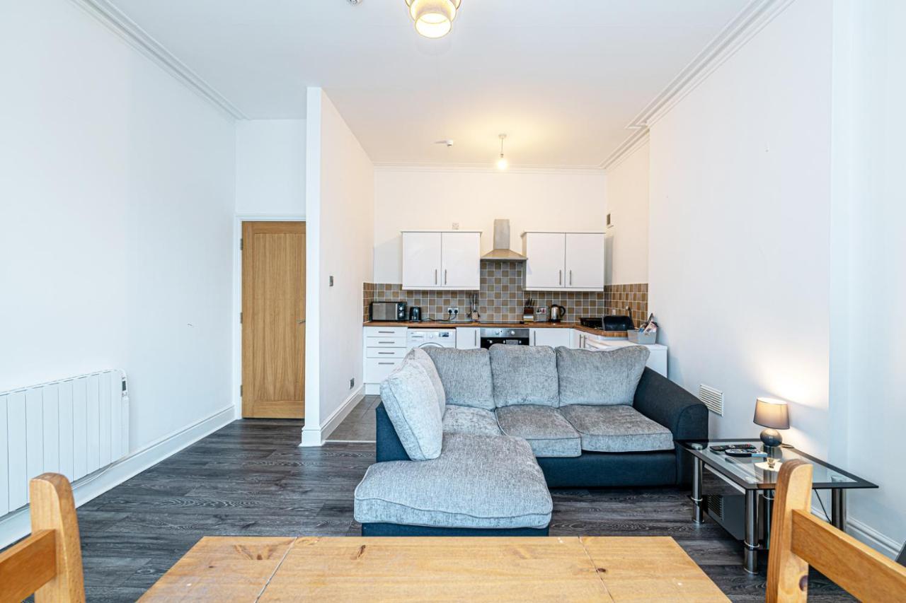 One Bedroom Holiday Apartment Colwyn Bay Eksteriør bilde